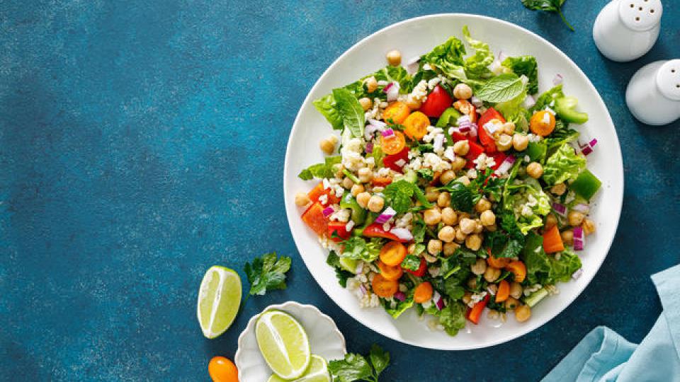 Salat, tabbouleh, salad, tabouli, arabian, food, vegetarian, bulgur, bowl, cuisine, lunch, arabic, delicious, gourmet, wheat, snack, grain, pepper, eating, mix, protein, syrian, ingredients, trend, view, nutrient, tabule, tabouleh, veggie, dish, plate, lebanese, dinner, moroccan, mint, parsley, arab, vegan, background, healthy, vegetable, fresh, top, mediterranean, israeli, iraqi, egyptian, diet, turkish, tomato, lime